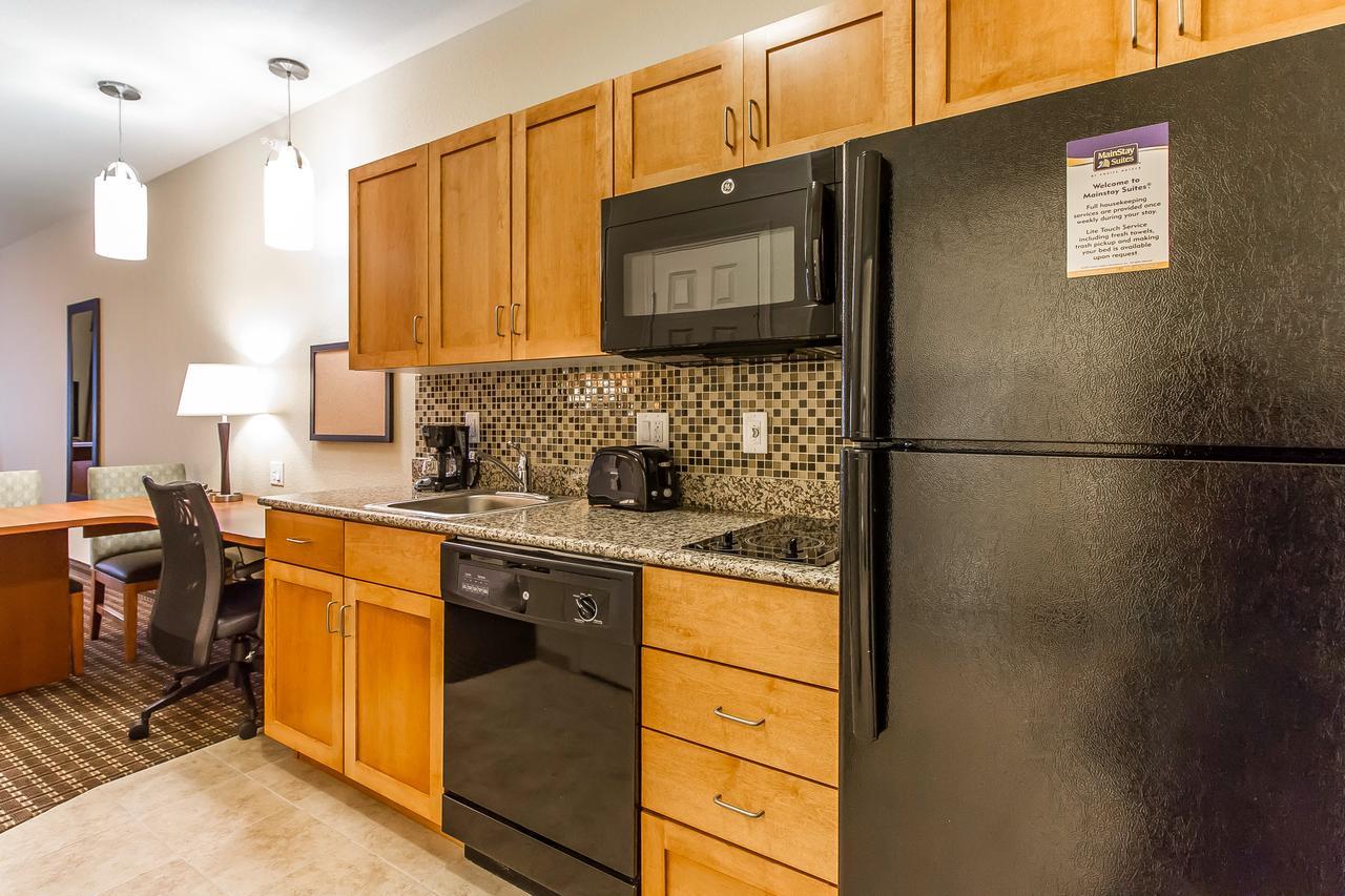 Mainstay Suites Stanley المظهر الخارجي الصورة