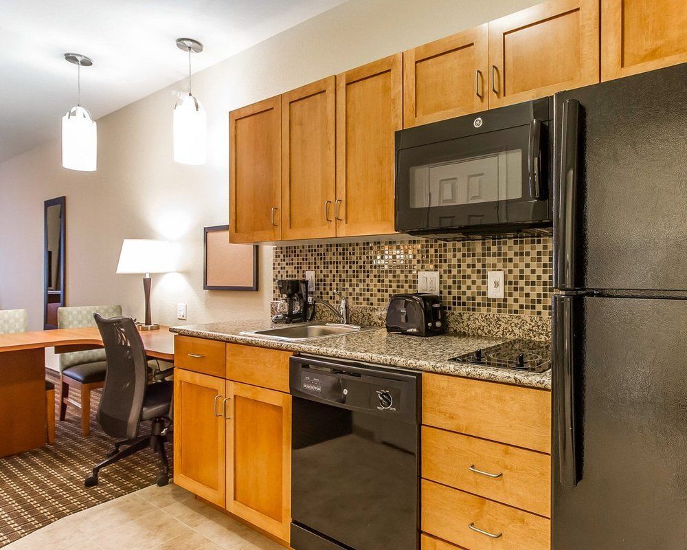 Mainstay Suites Stanley المظهر الخارجي الصورة