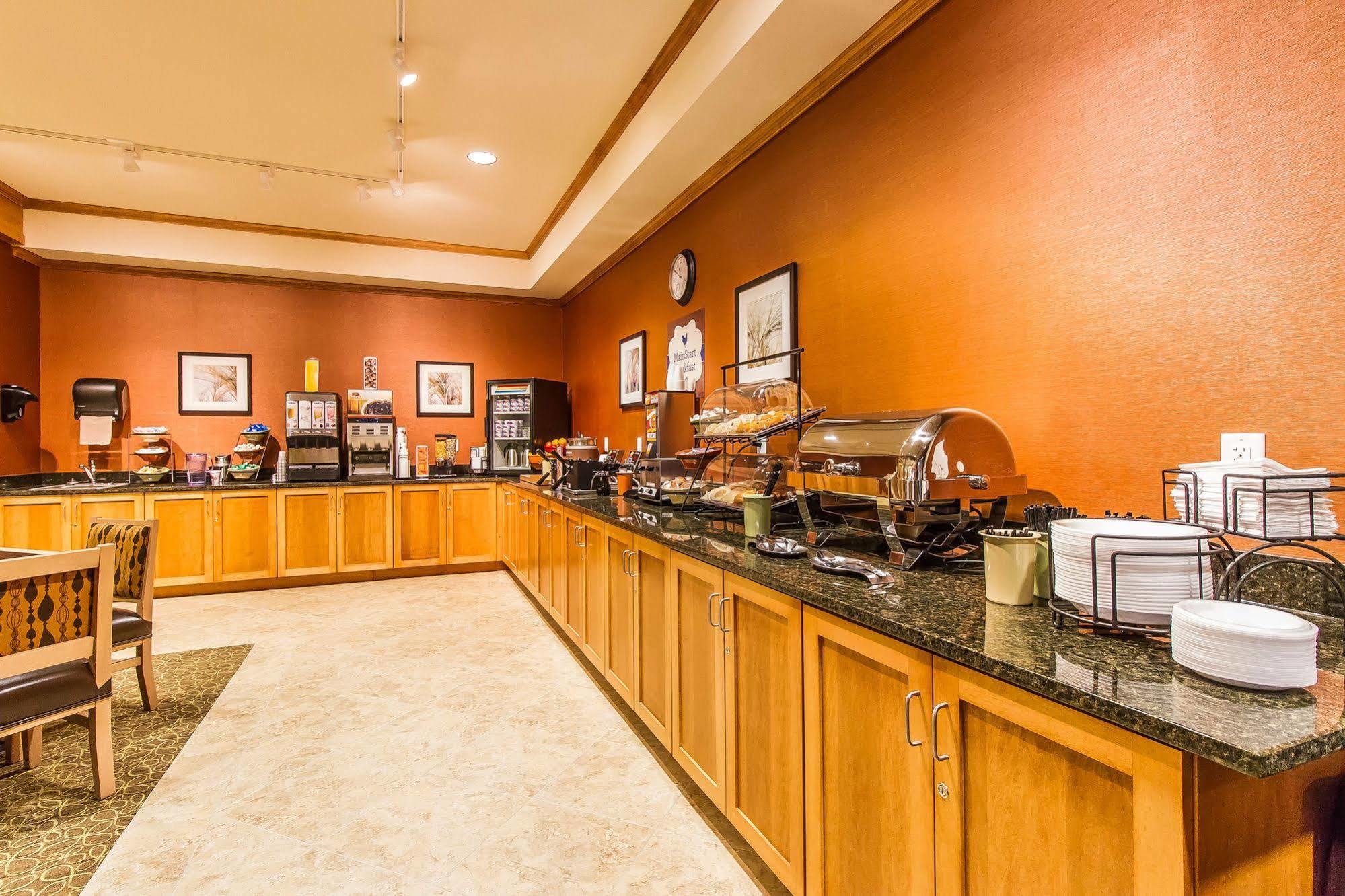 Mainstay Suites Stanley المظهر الخارجي الصورة