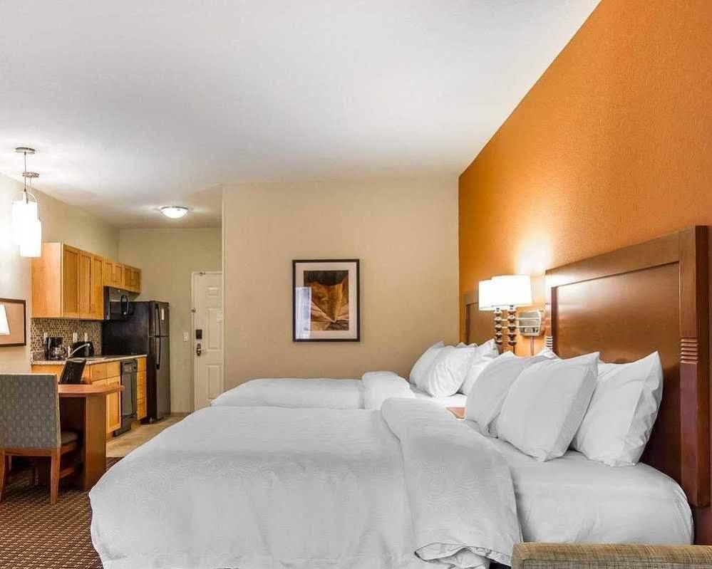 Mainstay Suites Stanley المظهر الخارجي الصورة